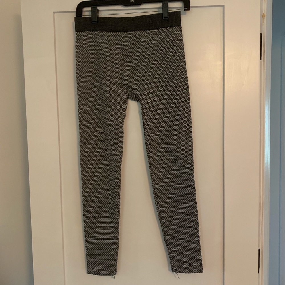 Small print gray leggings - no brand